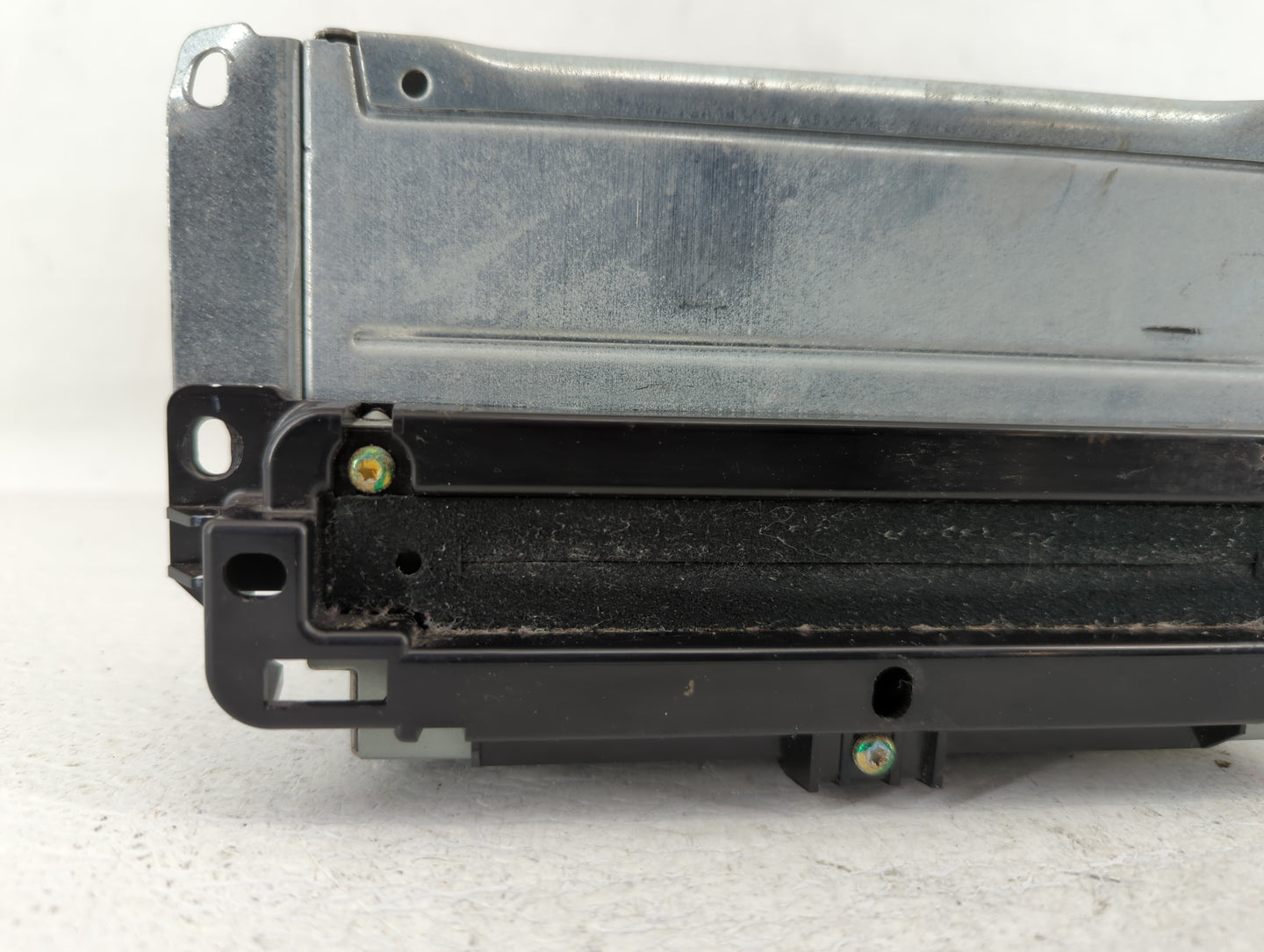 2017 Dodge Journey Am Fm Cd Player Radio Receiver - Oemusedautoparts1.com