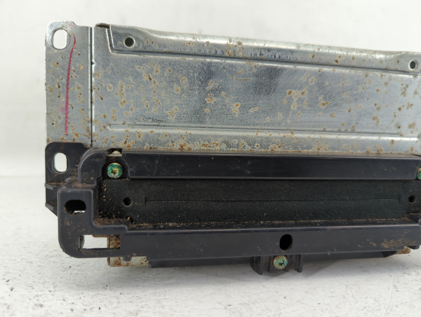 2017 Dodge Journey Am Fm Cd Player Radio Receiver - Oemusedautoparts1.com