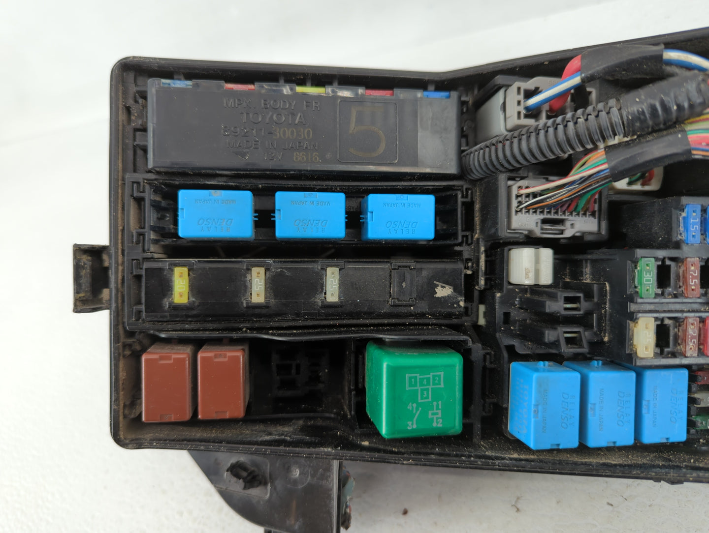 2017 Dodge Journey Fusebox Fuse Box Panel Relay Module P/N:82662-53120 Fits OEM Used Auto Parts - Oemusedautoparts1.com