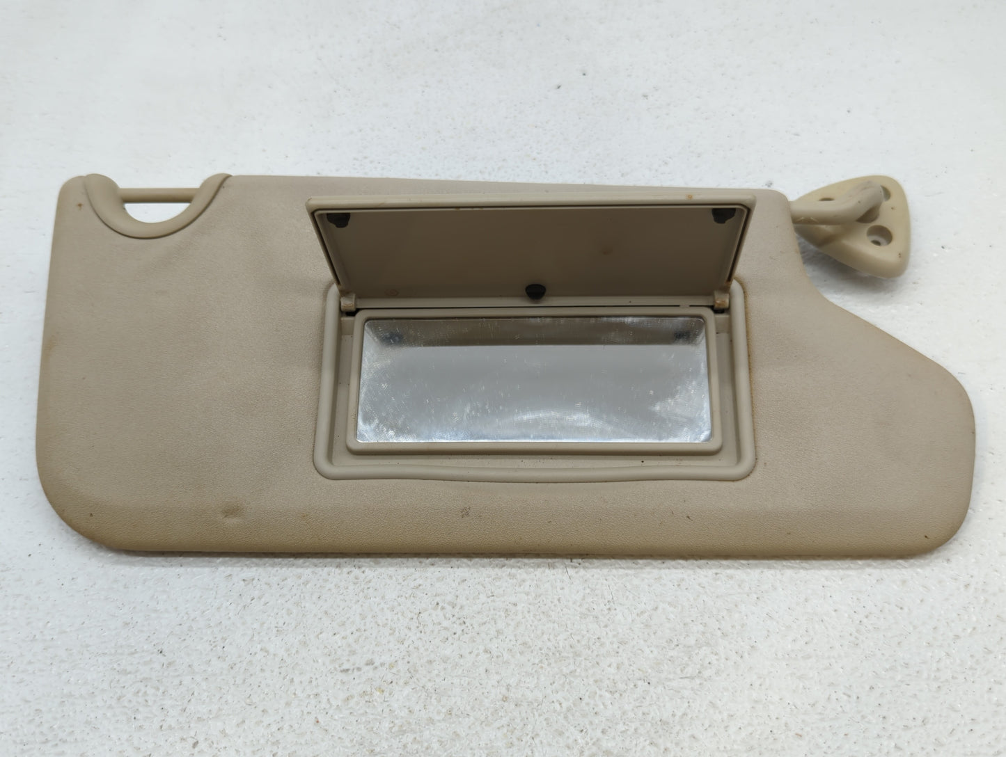 2017 Dodge Journey Sun Visor Shade Replacement Passenger Right Mirror Fits OEM Used Auto Parts - Oemusedautoparts1.com