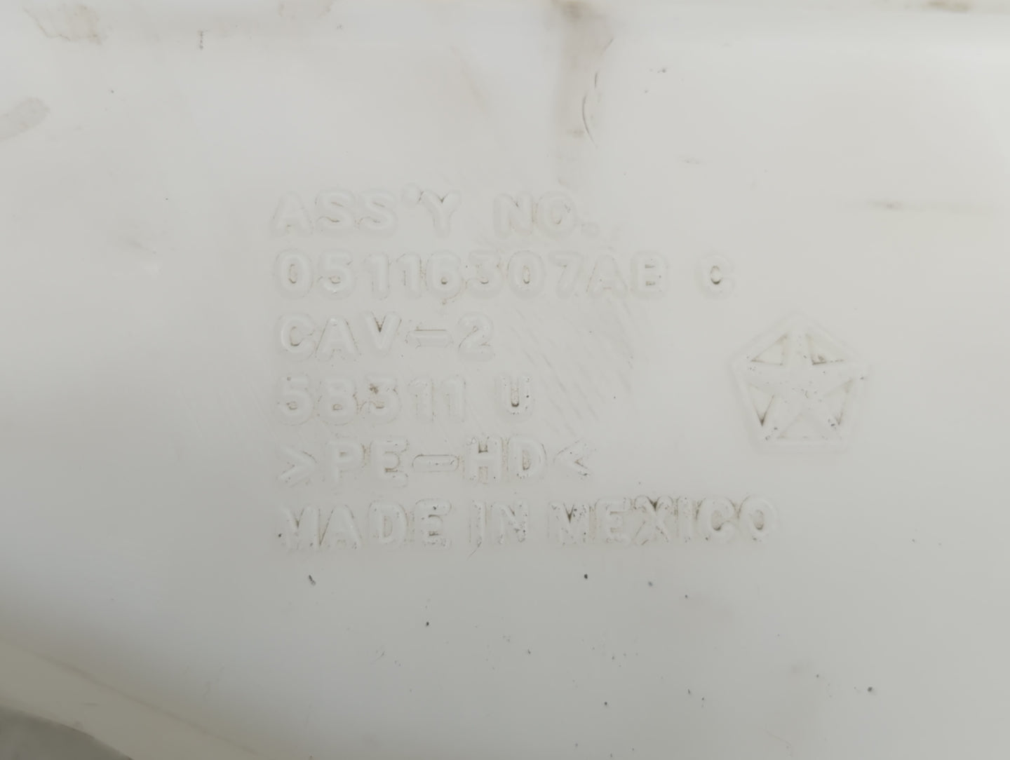 2017 Dodge Journey Windshield Washer Fluid Reservoir Bottle Oem - Oemusedautoparts1.com