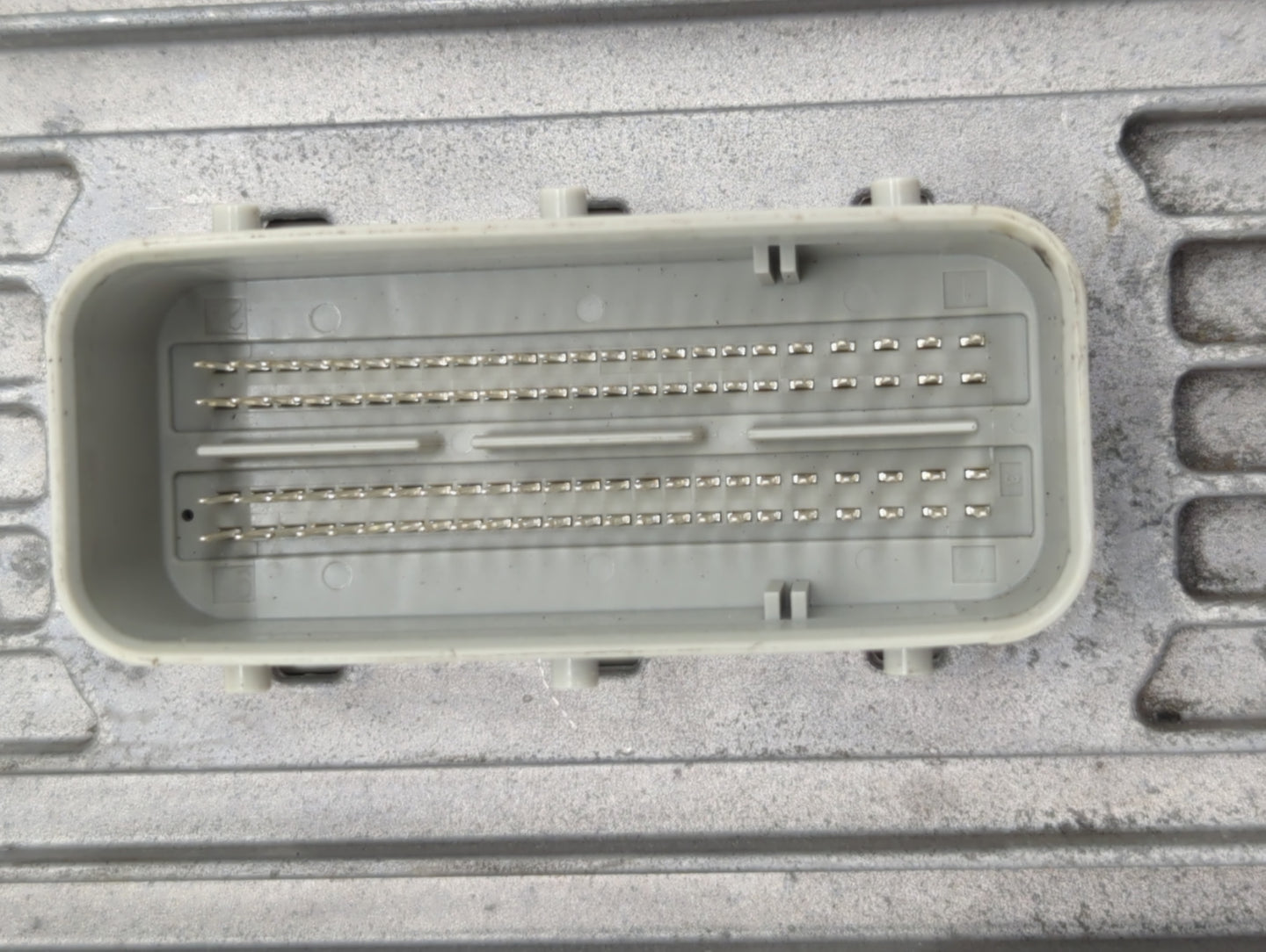 2016-2019 Dodge Journey PCM Engine Control Computer ECU ECM PCU OEM P/N:P68259135AA P68259135AB Fits Fits 2016 2017 2018 201