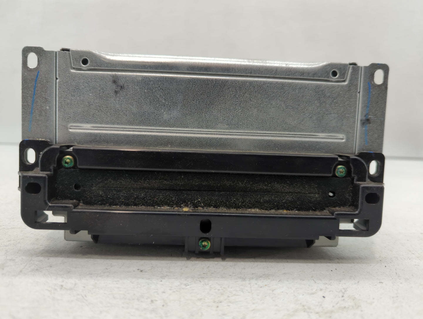 2017 Dodge Journey Am Fm Cd Player Radio Receiver - Oemusedautoparts1.com