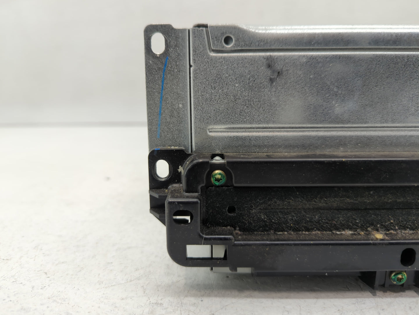 2017 Dodge Journey Am Fm Cd Player Radio Receiver - Oemusedautoparts1.com