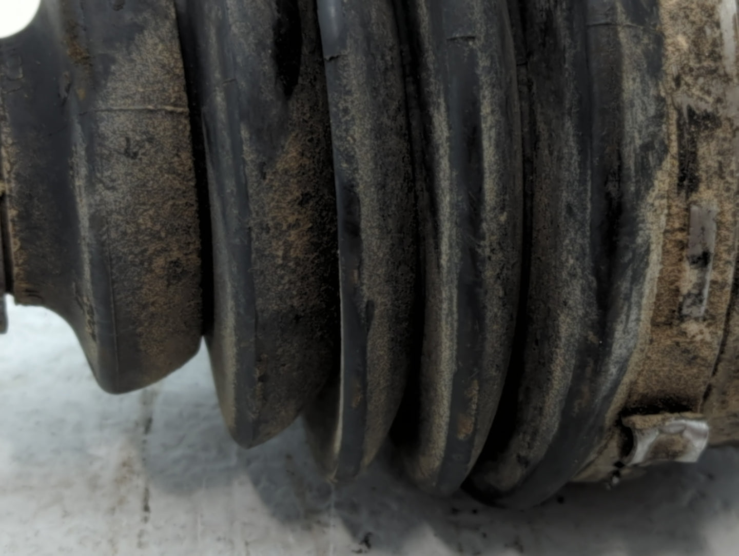 2009-2019 Dodge Journey Axle Shaft Front Driver Cv C/v 598969 - Oemusedautoparts1.com