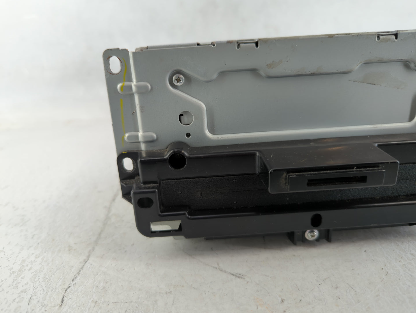 2017 Dodge Journey Am Fm Cd Player Radio Receiver - Oemusedautoparts1.com