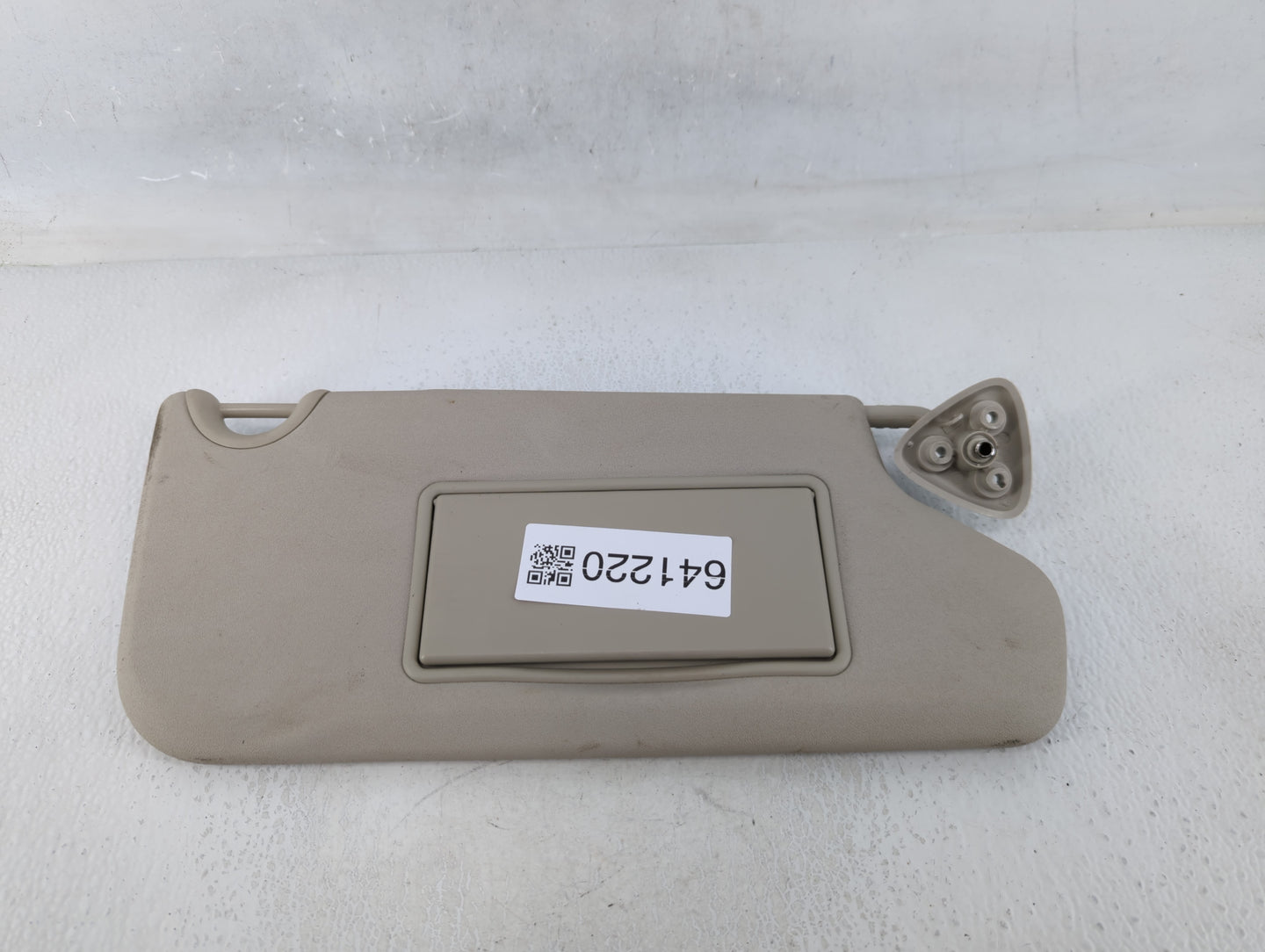 2017 Dodge Journey Sun Visor Shade Replacement Passenger Right Mirror Fits OEM Used Auto Parts - Oemusedautoparts1.com