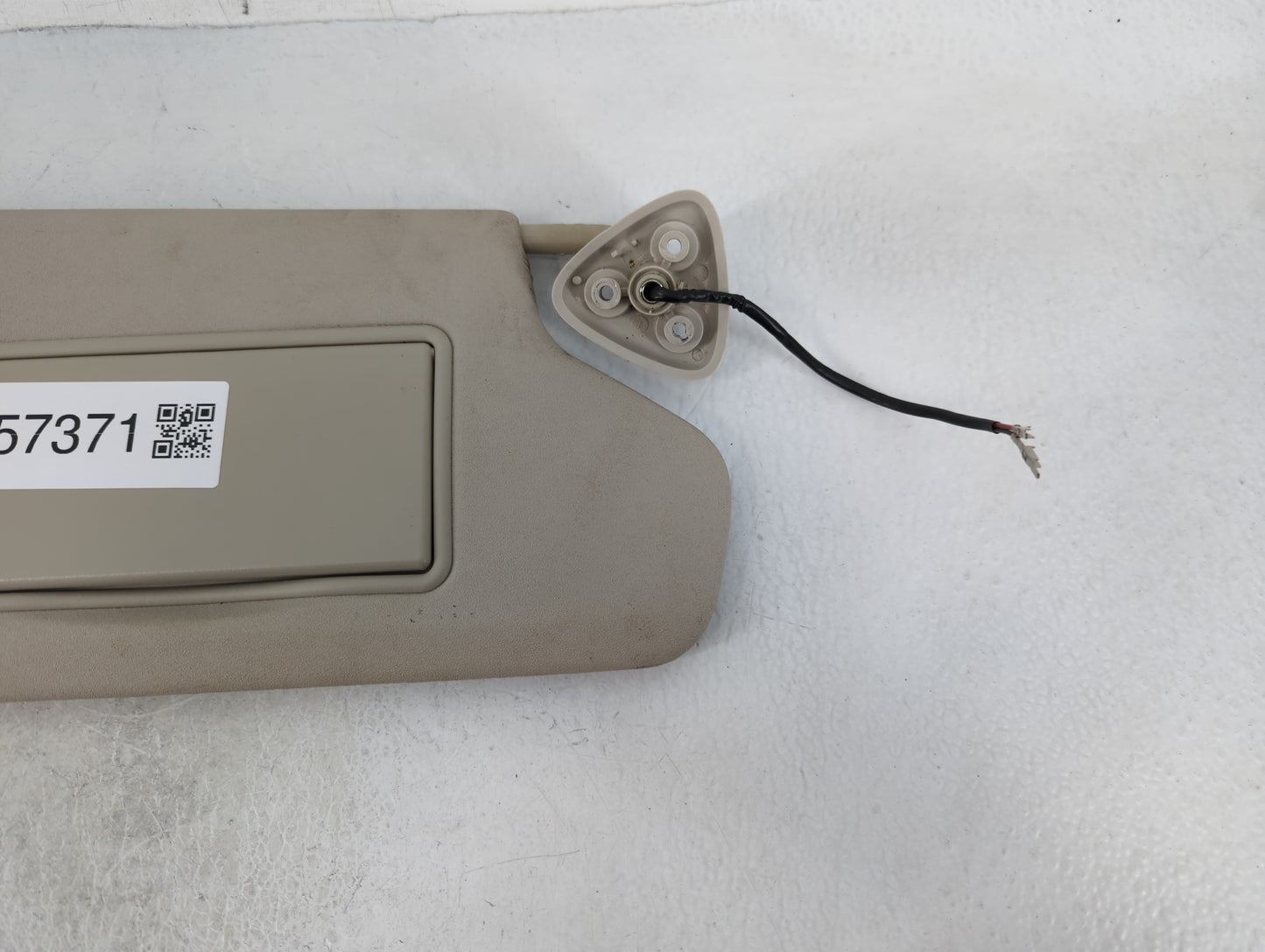2011-2020 Dodge Journey Sun Visor Shade Replacement Passenger Right Mirror Fits OEM Used Auto Parts - Oemusedautoparts1.com