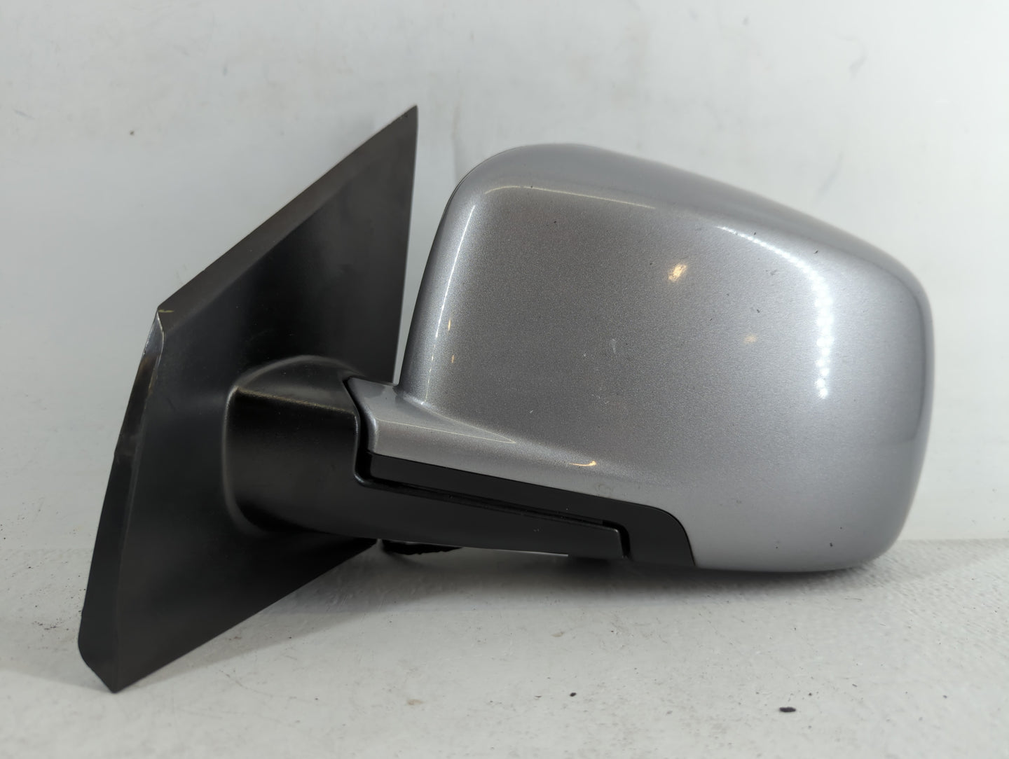 2017 Dodge Journey Driver Side View Mirror - Left Door Mirror OEM Used - Oemusedautoparts1.com