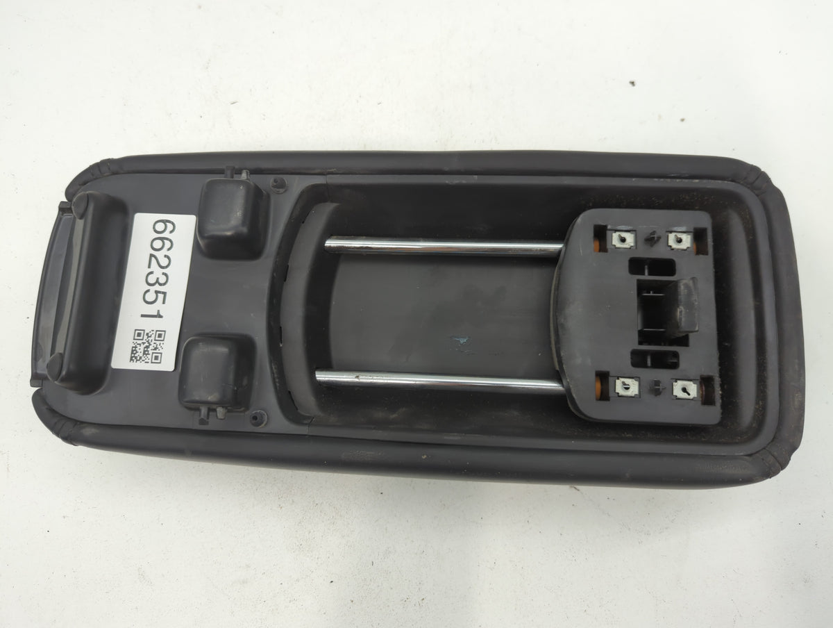 2012-2020 Dodge Journey Center Console Armrest Cover Lid 662351 - Oemusedautoparts1.com