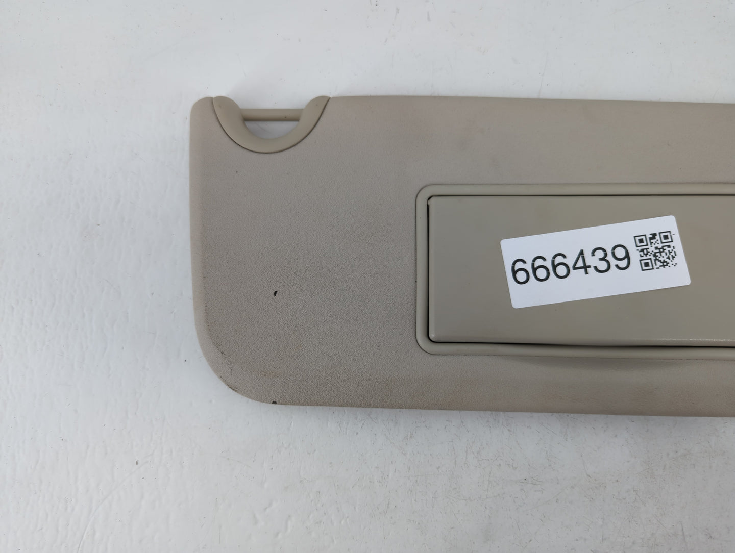 2017 Dodge Journey Sun Visor Shade Replacement Passenger Right Mirror Fits OEM Used Auto Parts - Oemusedautoparts1.com