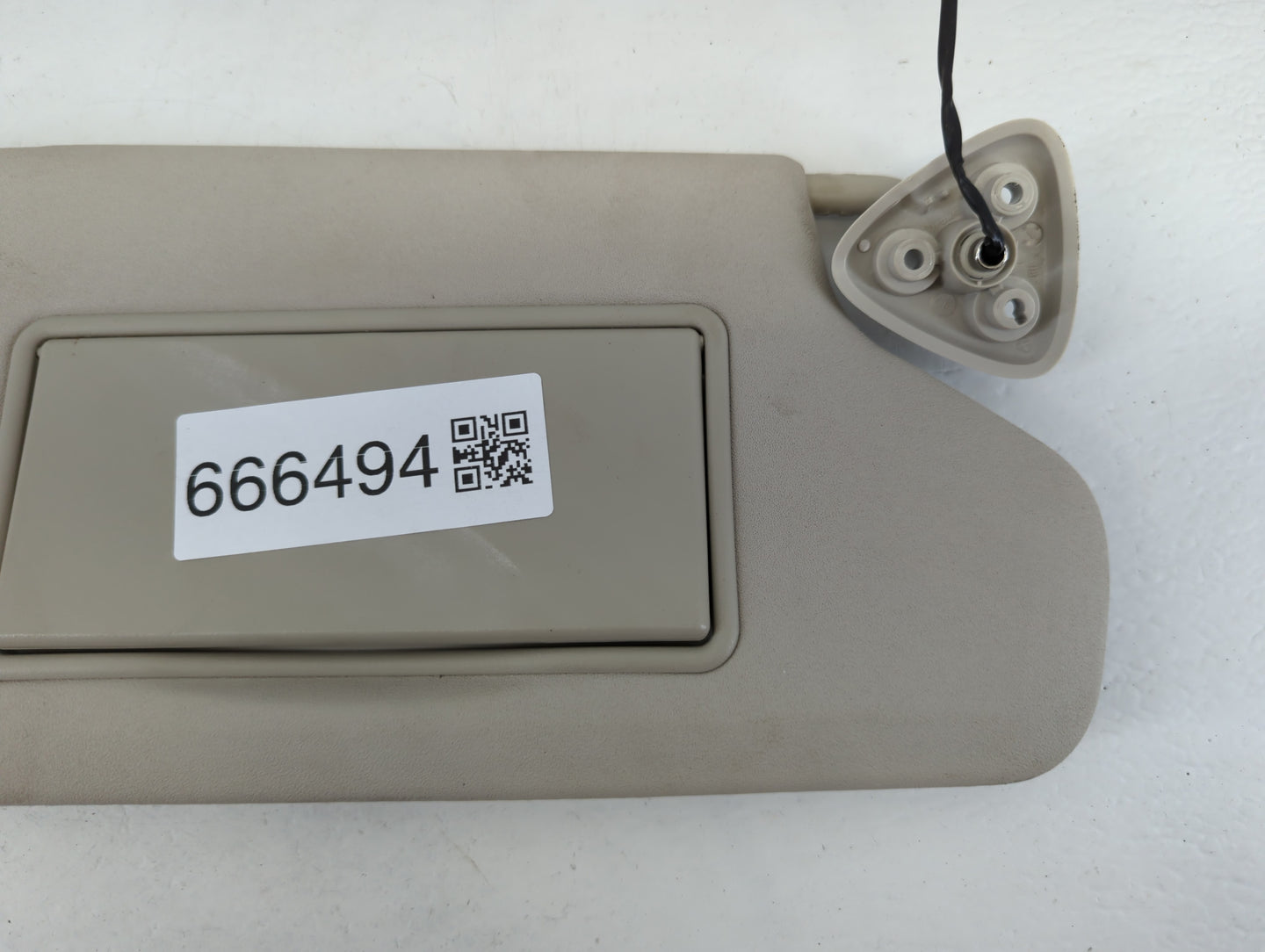 2011-2020 Dodge Journey Sun Visor Shade Replacement Passenger Right Mirror Fits OEM Used Auto Parts - Oemusedautoparts1.com