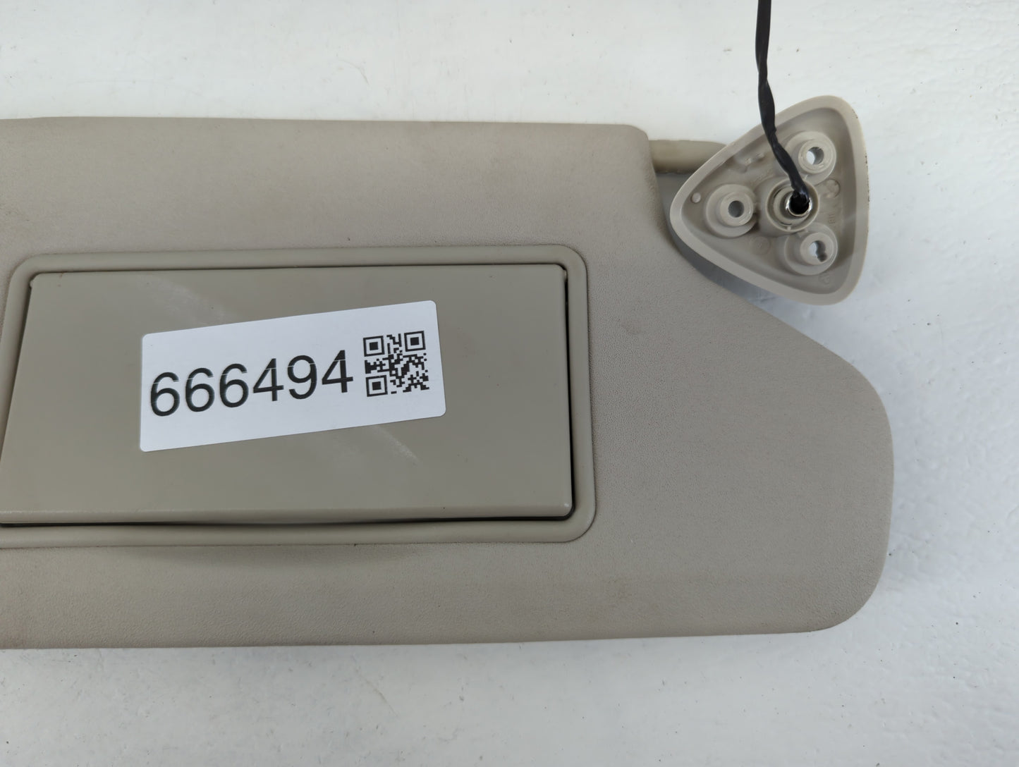 2011-2020 Dodge Journey Sun Visor Shade Replacement Passenger Right Mirror Fits OEM Used Auto Parts - Oemusedautoparts1.com