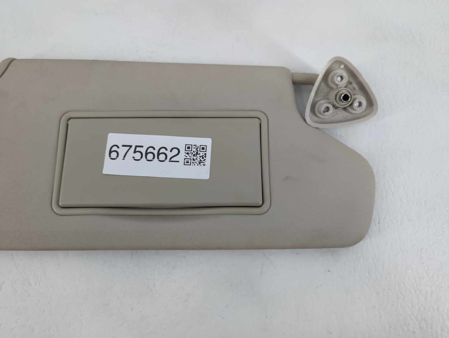 2017 Dodge Journey Sun Visor Shade Replacement Passenger Right Mirror Fits OEM Used Auto Parts - Oemusedautoparts1.com