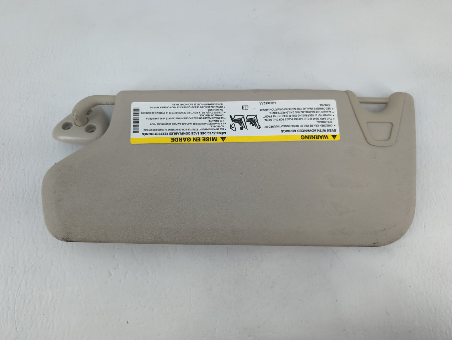 2017 Dodge Journey Sun Visor Shade Replacement Passenger Right Mirror Fits OEM Used Auto Parts - Oemusedautoparts1.com