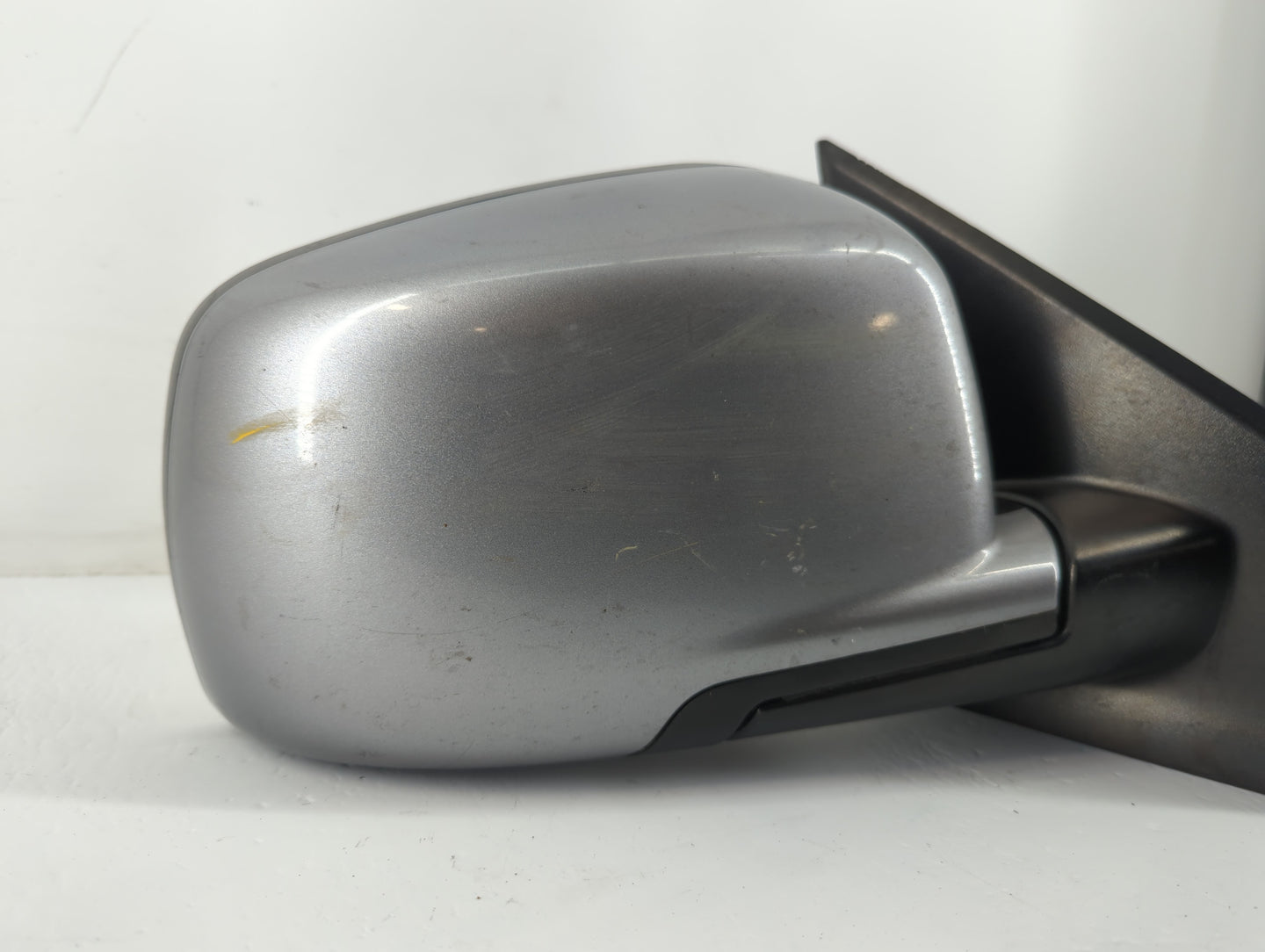 2017 Dodge Journey Passenger Side View Mirror - Right Door Mirror OEM Used - Oemusedautoparts1.com