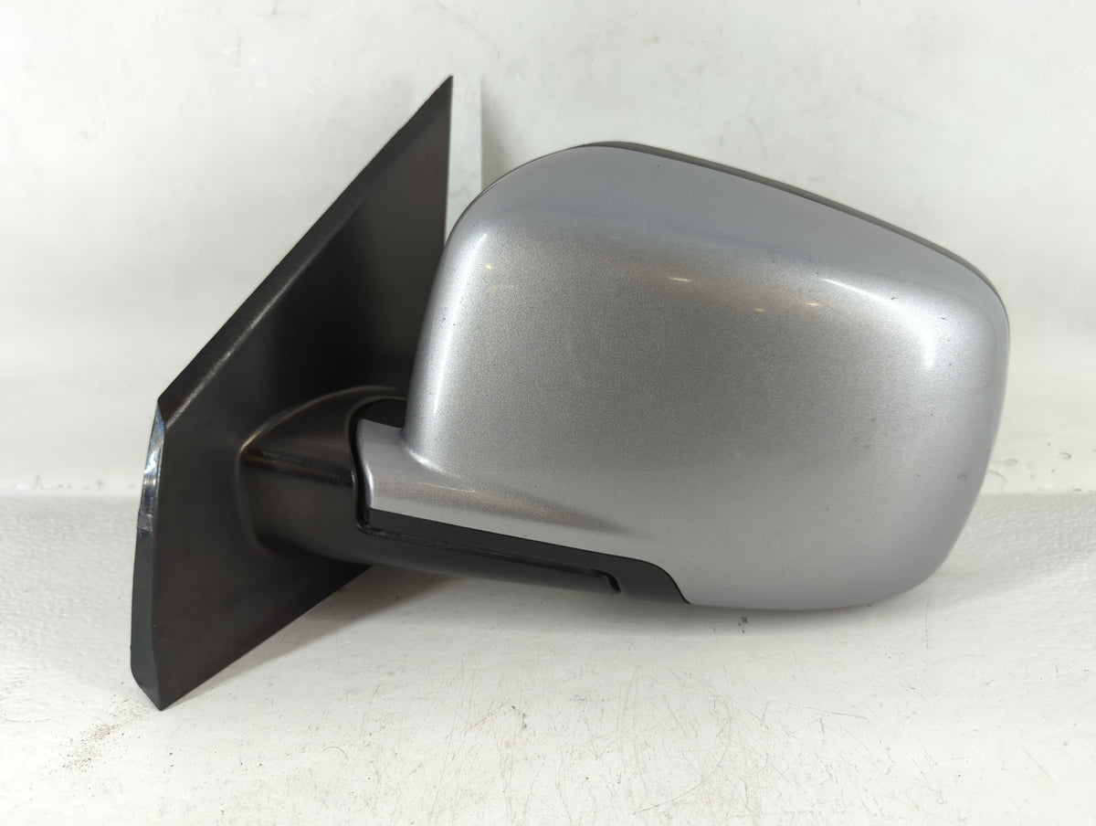 2016-2017 Dodge Journey Driver Side View Mirror - Left Door Mirror OEM Used - Oemusedautoparts1.com