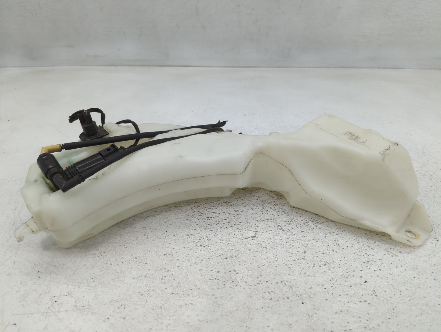 2017 Dodge Journey Windshield Washer Fluid Reservoir Bottle Oem - Oemusedautoparts1.com