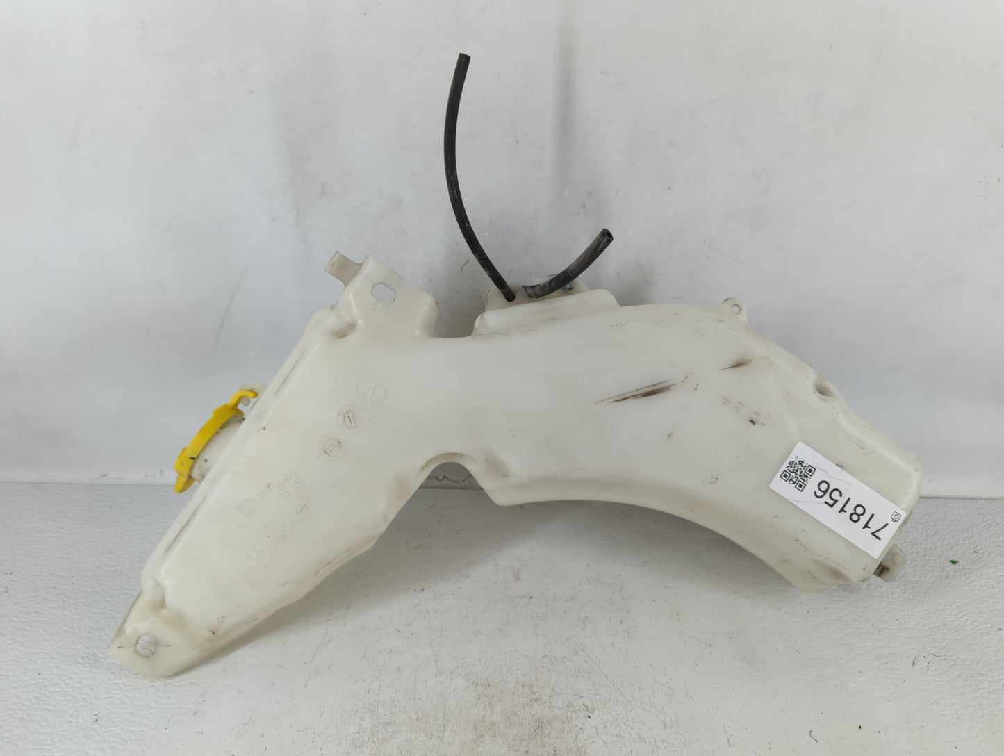 2017 Dodge Journey Windshield Washer Fluid Reservoir Bottle Oem - Oemusedautoparts1.com