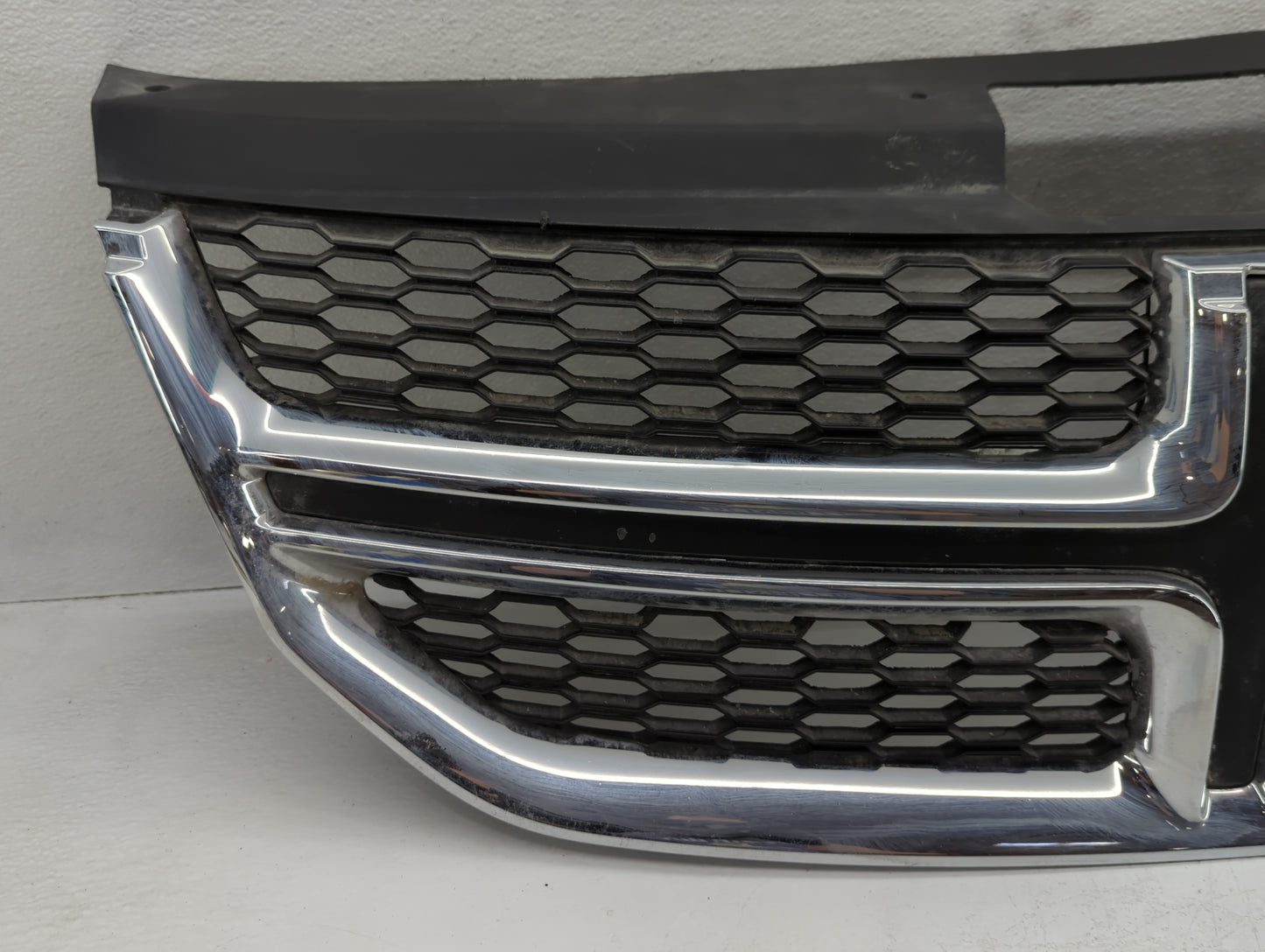 2017 Dodge Journey Front Bumper Grille Cover - Oemusedautoparts1.com