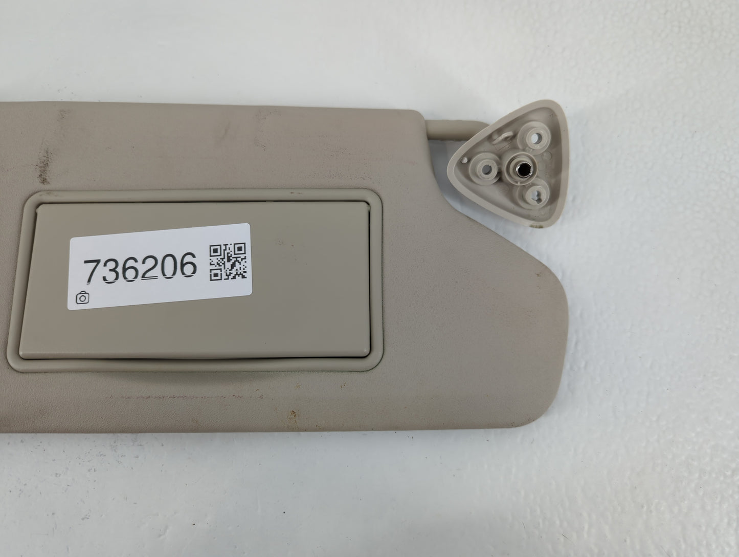 2017 Dodge Journey Sun Visor Shade Replacement Passenger Right Mirror Fits OEM Used Auto Parts - Oemusedautoparts1.com