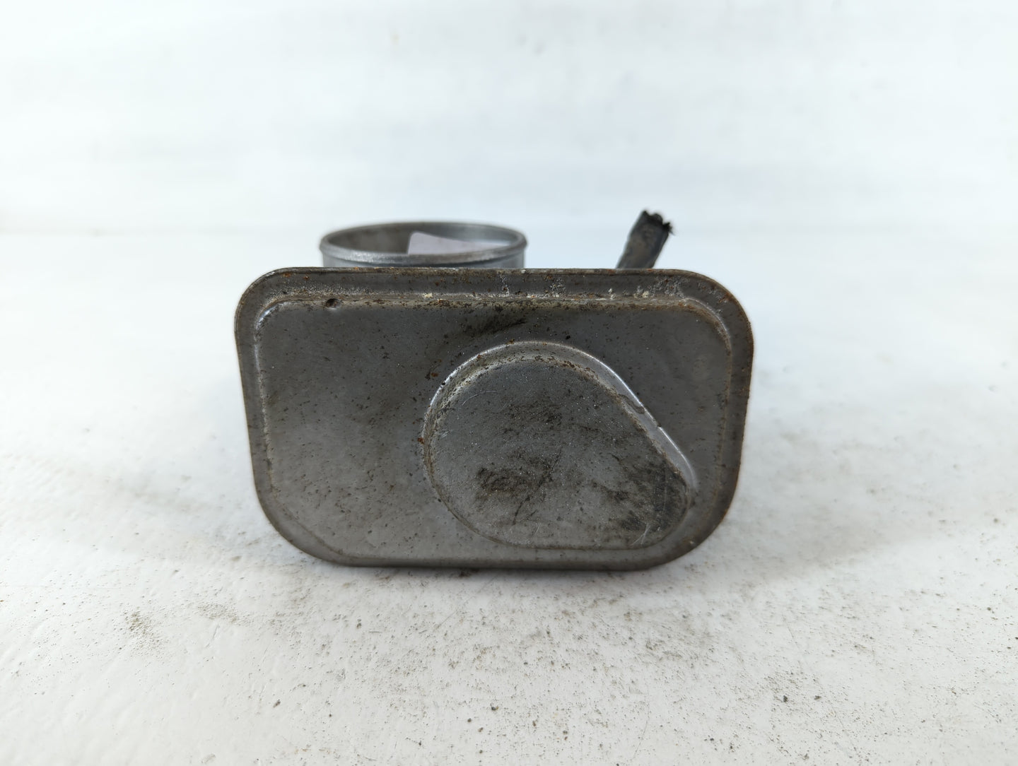 2009-2018 Dodge Journey Throttle Body Fits Fits 2007 2008 2009 2010 2011 2012 2013 2014 2015 2016 2017 2018 OEM Used Auto Pa