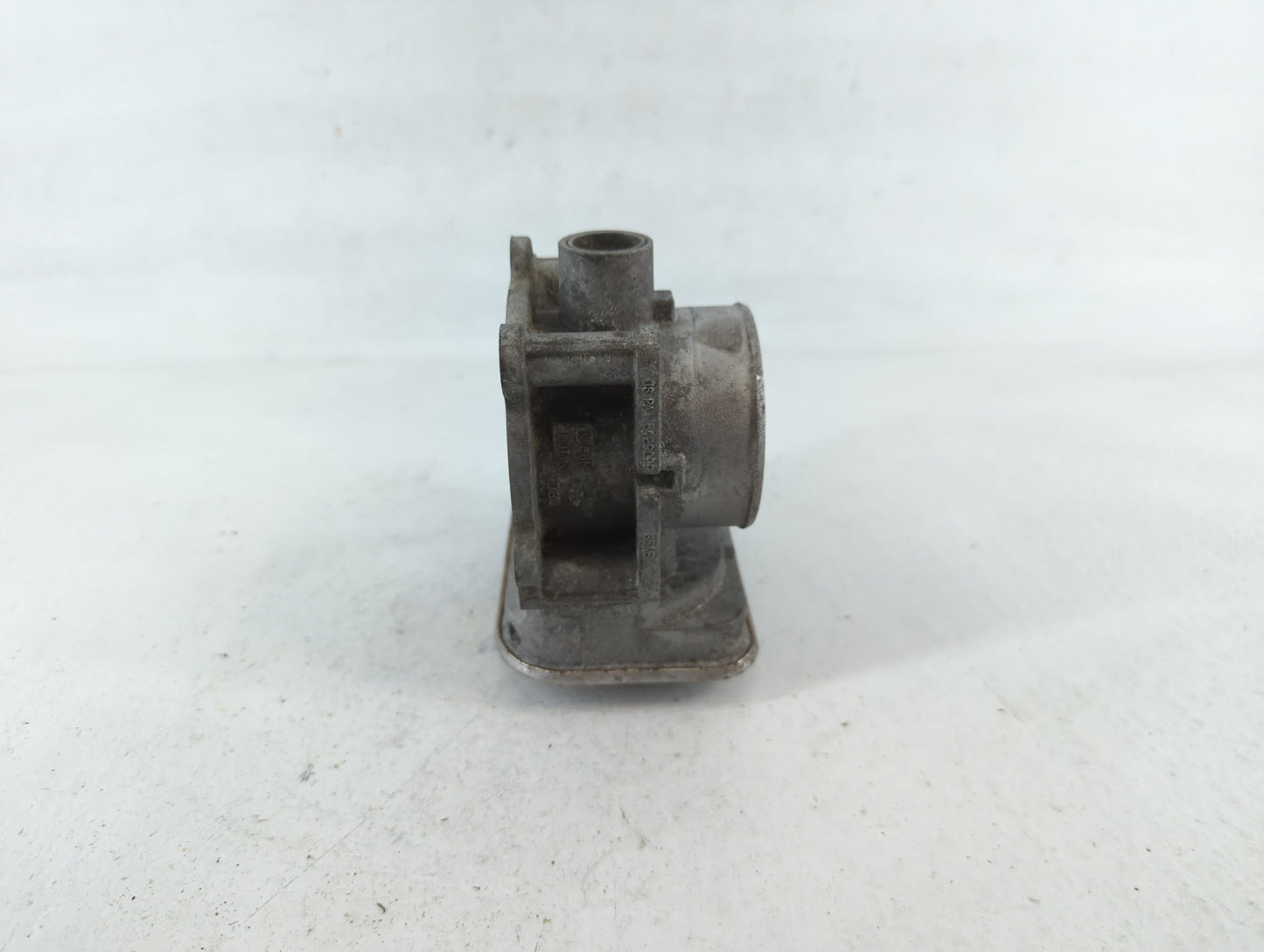 2009-2018 Dodge Journey Throttle Body Fits Fits 2007 2008 2009 2010 2011 2012 2013 2014 2015 2016 2017 2018 OEM Used Auto Pa