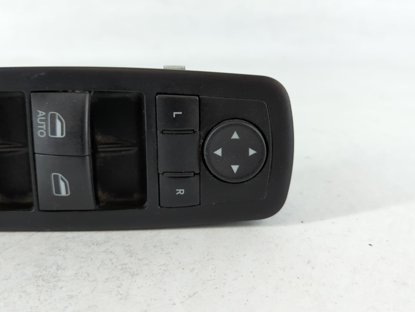 2018-2020 Dodge Journey Master Power Window Switch Replacement Driver Side Left P/N:10139862 68307001AA Fits Fits 2018 2019 