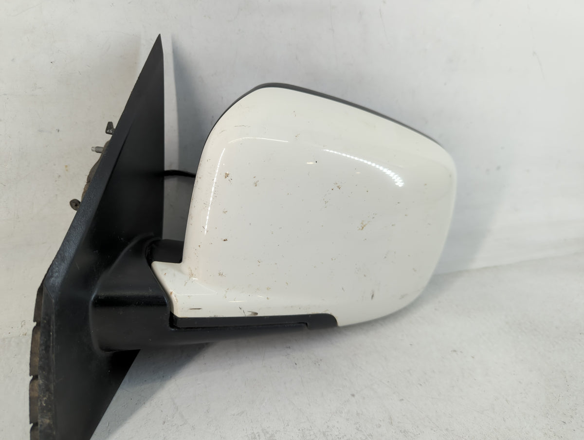 2016-2017 Dodge Journey Driver Side View Mirror - Left Door Mirror OEM Used - Oemusedautoparts1.com