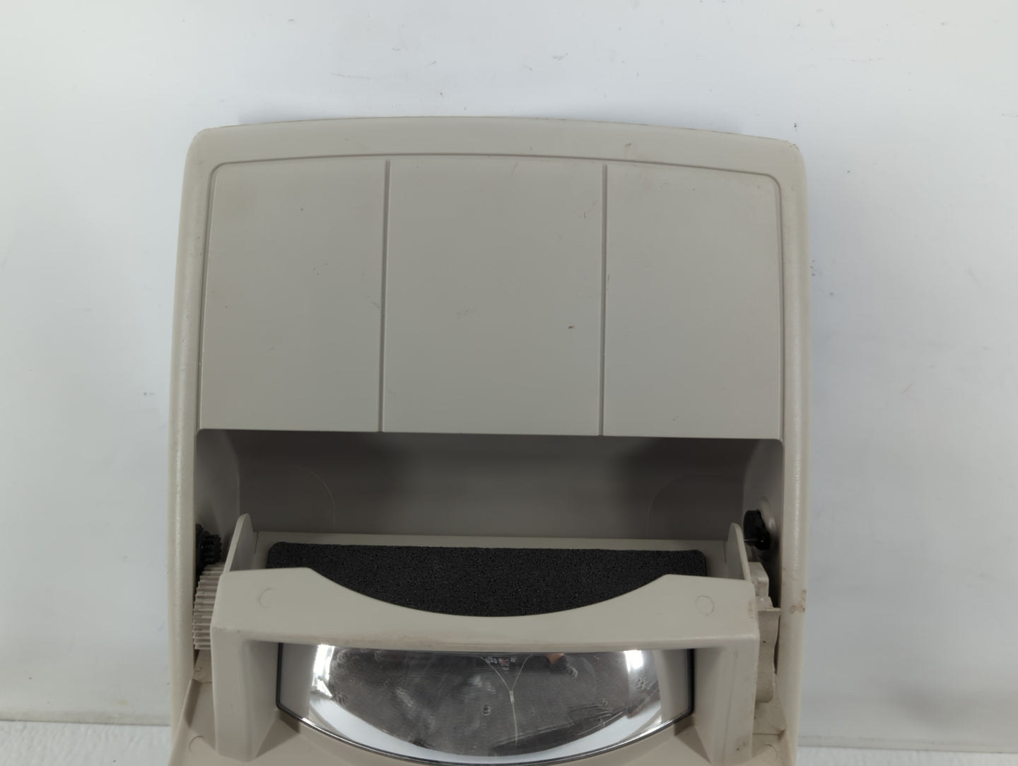 2017 Dodge Journey Overhead Roof Console - Oemusedautoparts1.com
