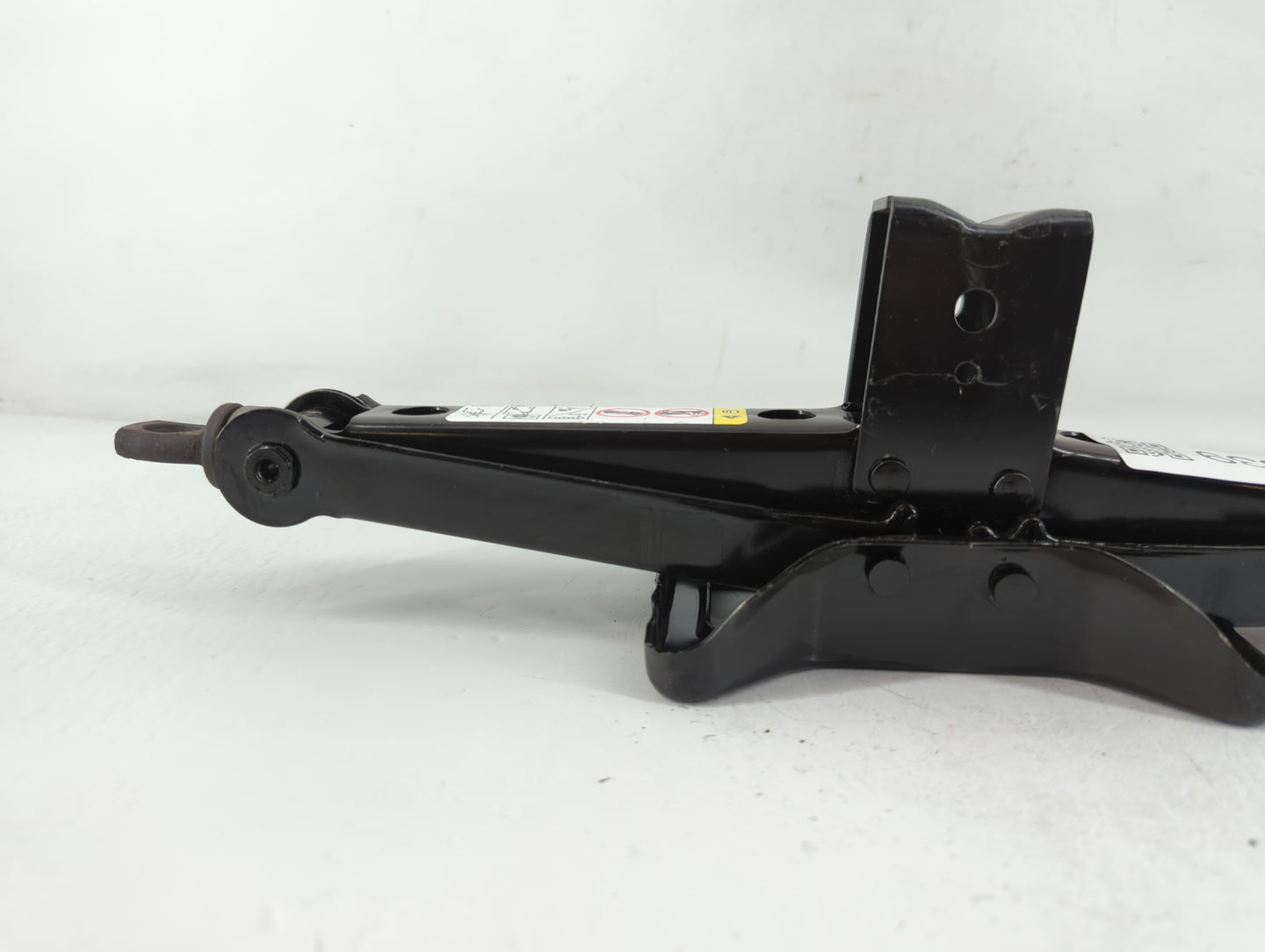 2017 Dodge Journey Spare Scissor Car Jack - Oemusedautoparts1.com