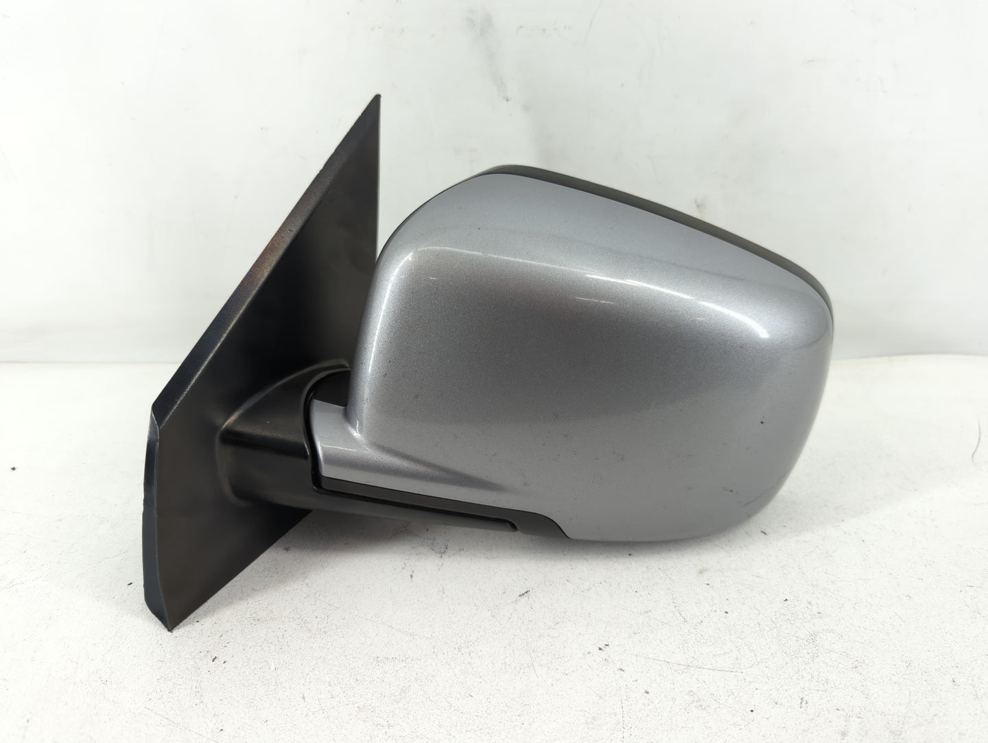 2017 Dodge Journey Driver Side View Mirror - Left Door Mirror OEM Used - Oemusedautoparts1.com