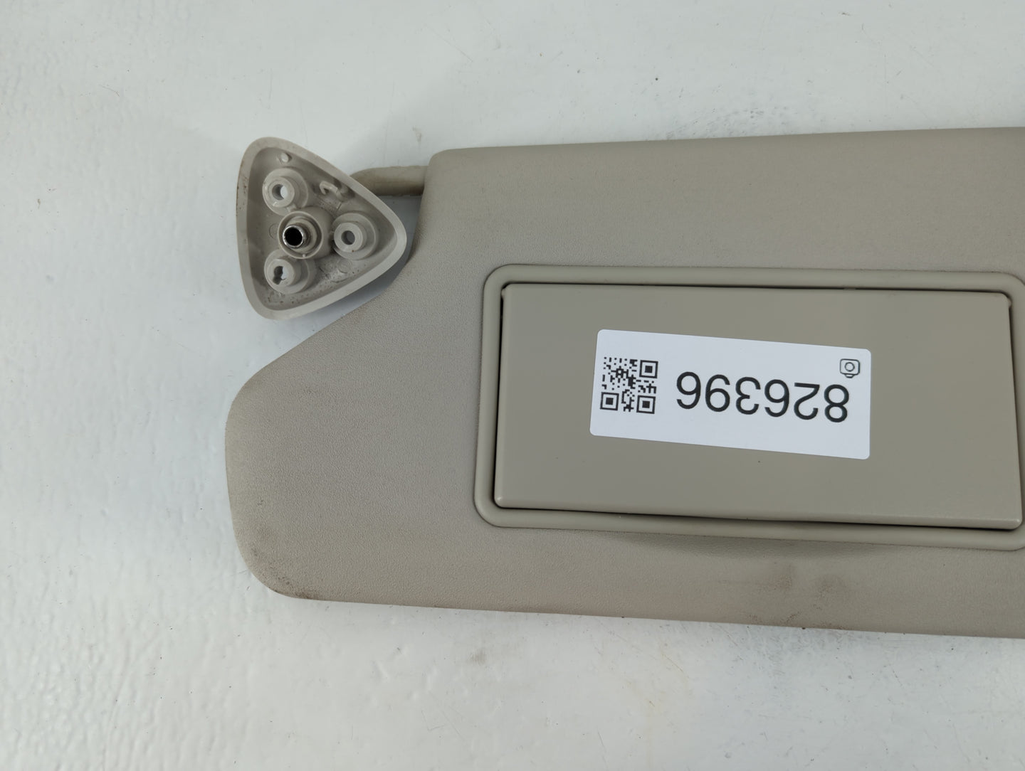 2017 Dodge Journey Sun Visor Shade Replacement Driver Left Mirror Fits OEM Used Auto Parts - Oemusedautoparts1.com
