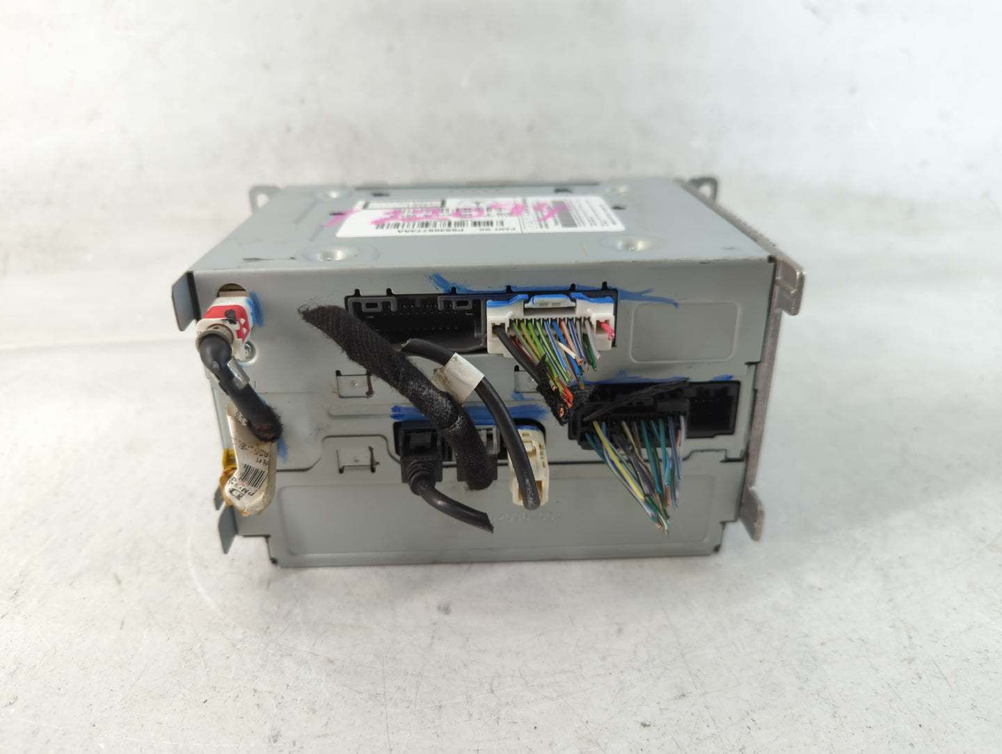2017 Dodge Journey Radio AM FM Cd Player Receiver Replacement P/N:P68308773AA Fits OEM Used Auto Parts - Oemusedautoparts1.c
