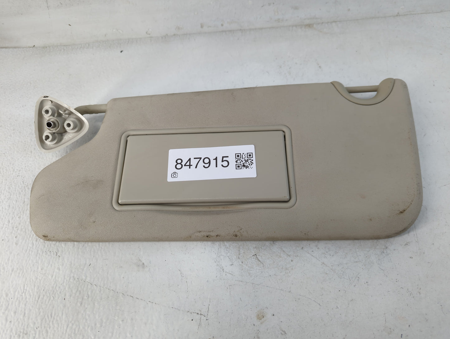 2017 Dodge Journey Sun Visor Shade Replacement Driver Left Mirror Fits OEM Used Auto Parts - Oemusedautoparts1.com