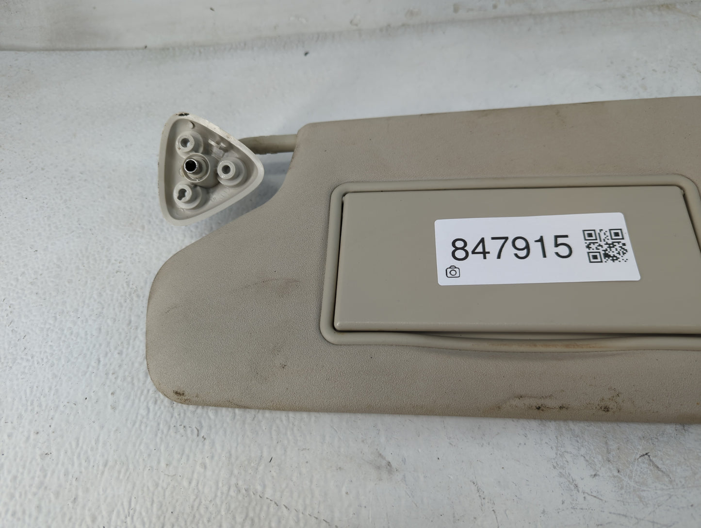 2017 Dodge Journey Sun Visor Shade Replacement Driver Left Mirror Fits OEM Used Auto Parts - Oemusedautoparts1.com