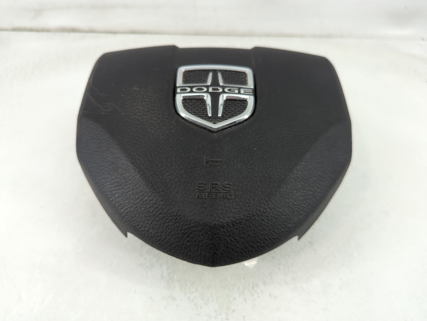 2020 Dodge Journey Air Bag Driver Left Steering Wheel Mounted P/N:4JE 765 3K Fits OEM Used Auto Parts - Oemusedautoparts1.co
