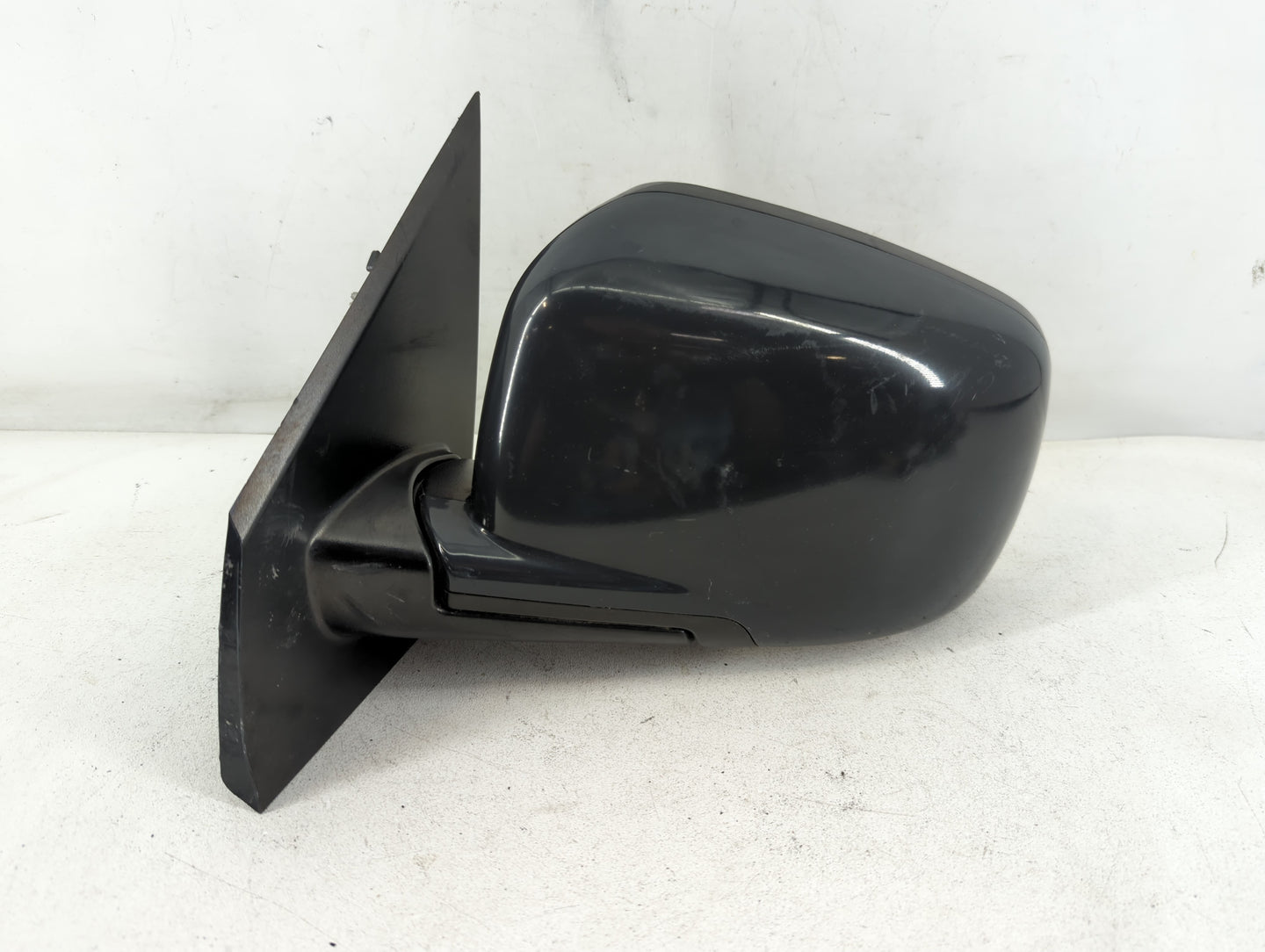2017 Dodge Journey Driver Side View Mirror - Left Door Mirror OEM Used - Oemusedautoparts1.com