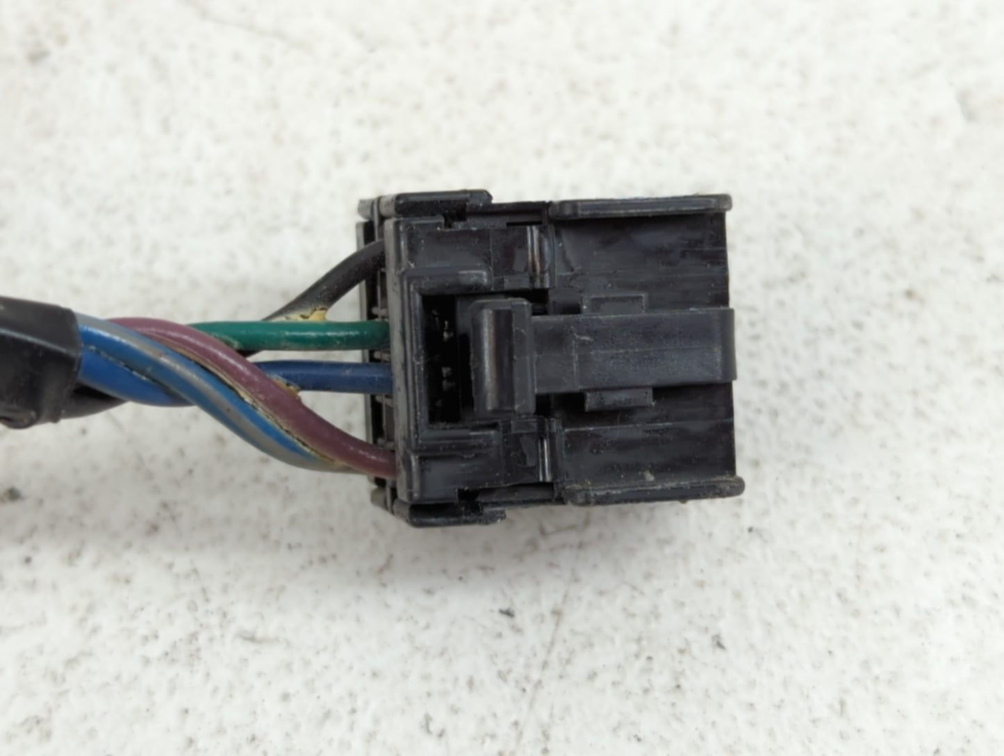 2017 Dodge Journey Driver Side View Mirror - Left Door Mirror OEM Used - Oemusedautoparts1.com