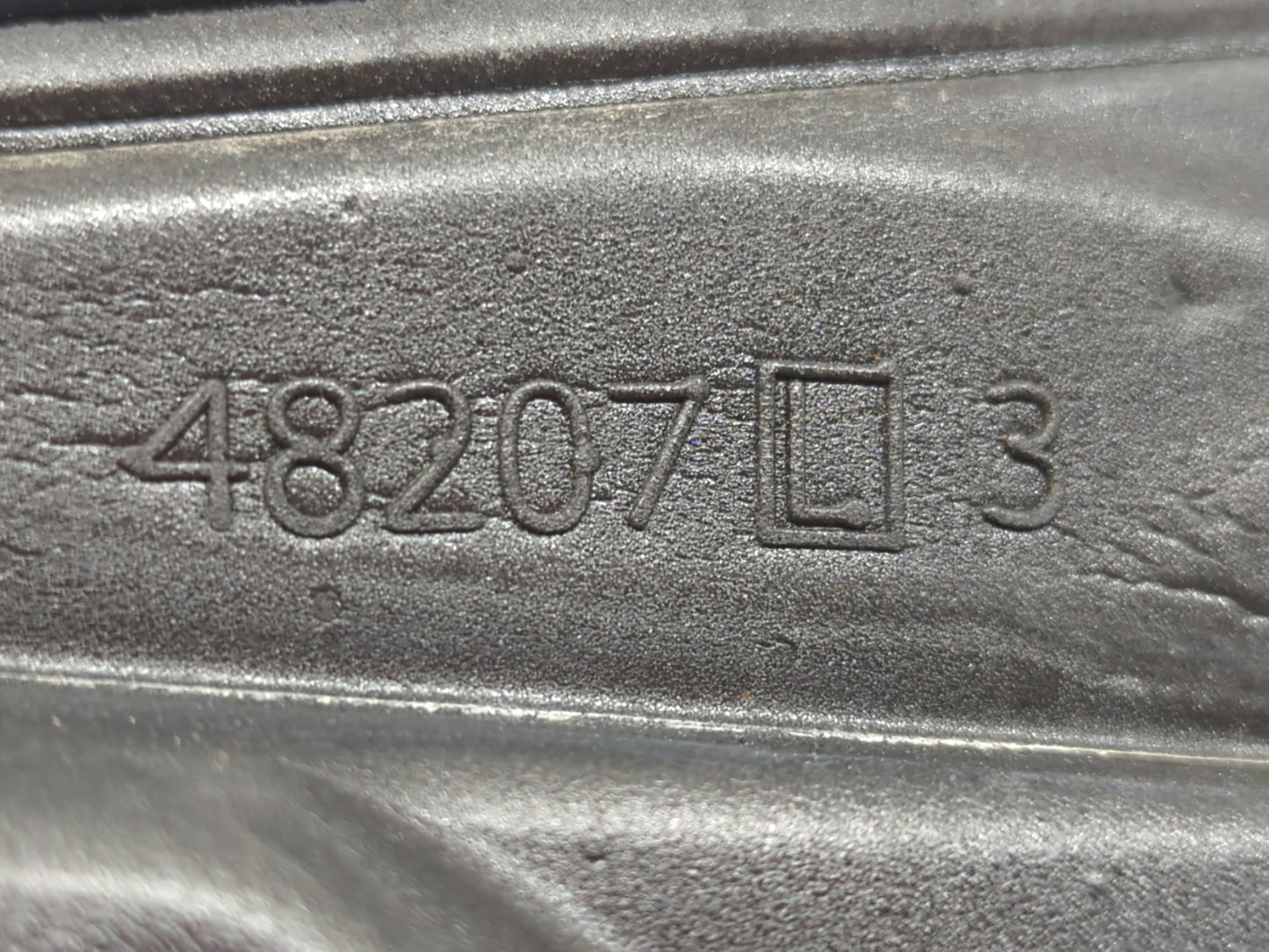 2017 Dodge Journey Driver Side View Mirror - Left Door Mirror OEM Used - Oemusedautoparts1.com