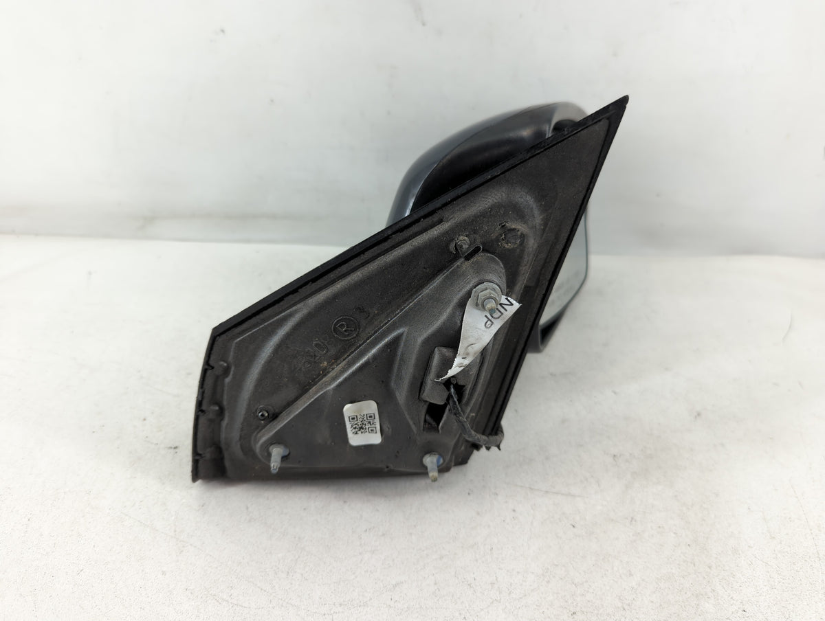 2016-2017 Dodge Journey Passenger Side View Mirror - Right Door Mirror OEM Used - Oemusedautoparts1.com