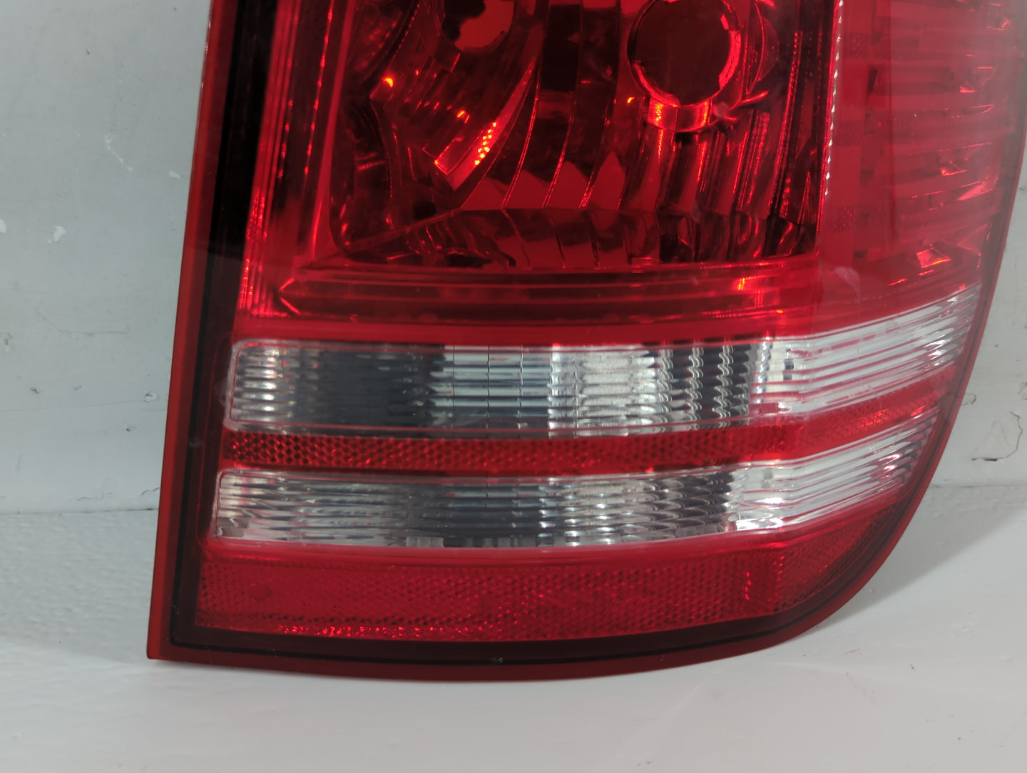2017 Dodge Journey Tail Light Assembly Driver Left OEM P/N:05116290AH Fits OEM Used Auto Parts - Oemusedautoparts1.com