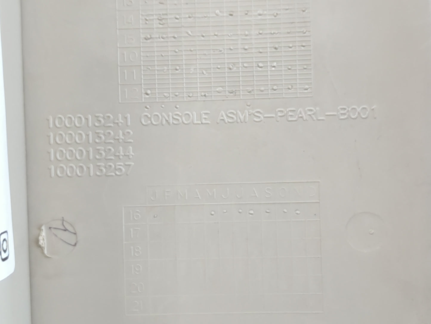 2012-2019 Dodge Journey Overhead Roof Console 888771 - Oemusedautoparts1.com