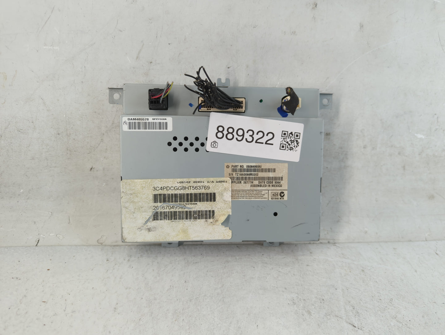 2017 Dodge Journey Information Display Screen - Oemusedautoparts1.com