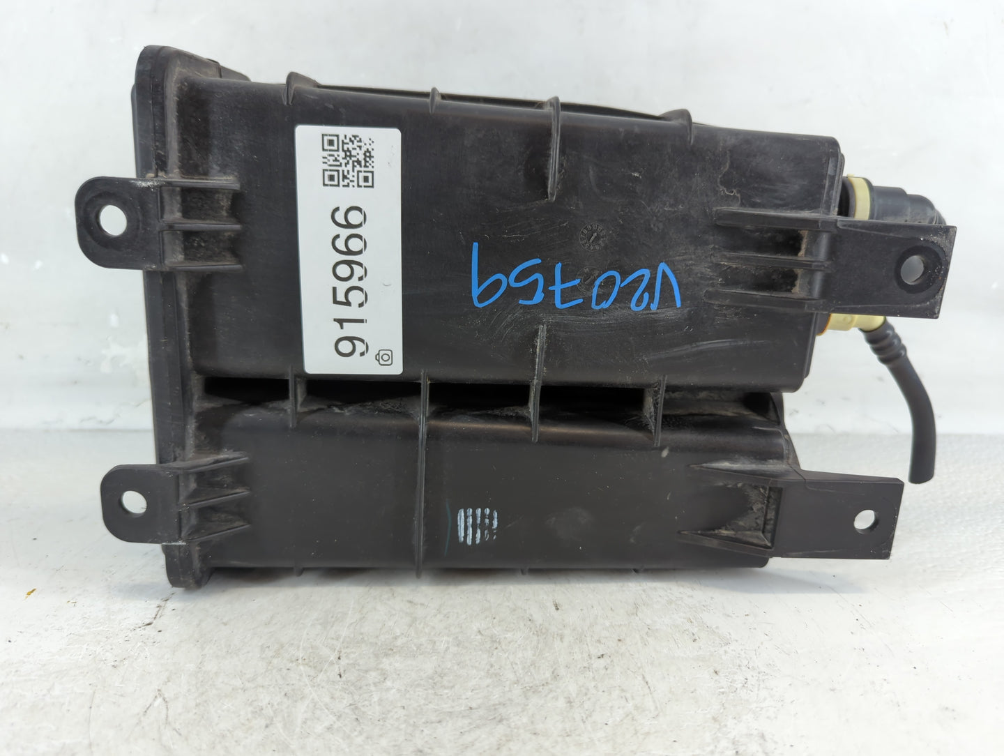 2017 Dodge Journey Fuel Vapor Charcoal Canister - Oemusedautoparts1.com