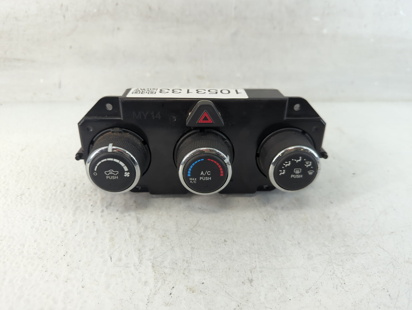 2017 Dodge Ram 1500 Climate Control Module Temperature AC/Heater Replacement P/N:P68268190AA Fits OEM Used Auto Parts - Oemu