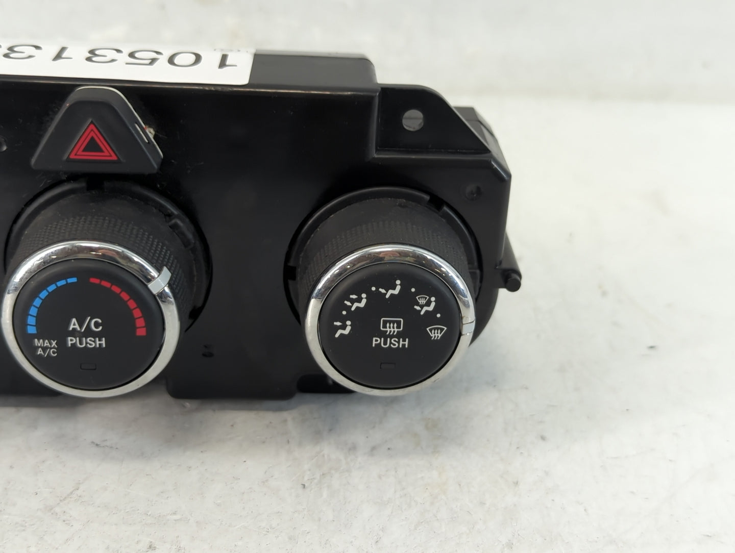 2017 Dodge Ram 1500 Climate Control Module Temperature AC/Heater Replacement P/N:P68268190AA Fits OEM Used Auto Parts - Oemu