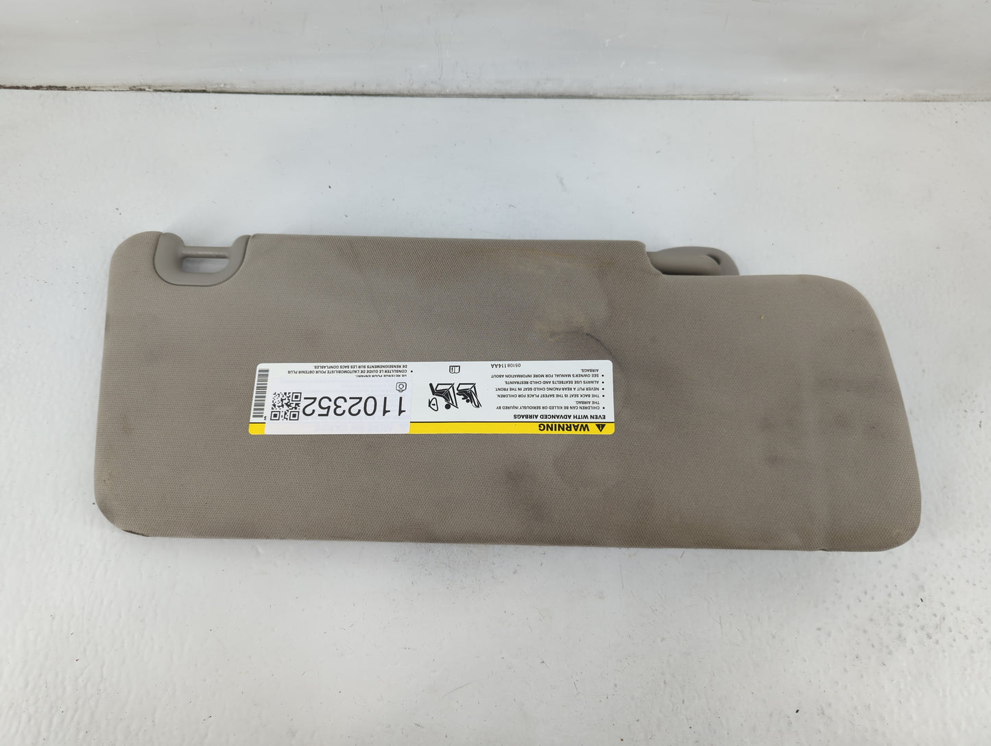 2017 Dodge Ram 1500 Sun Visor Shade Replacement Driver Left Mirror Fits Fits 2013 2014 2015 2016 2018 2019 2020 2021 2022 OE