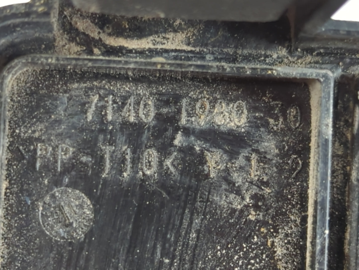 2017 Dodge Ram 1500 Fusebox Fuse Box Panel Relay Module Fits OEM Used Auto Parts - Oemusedautoparts1.com