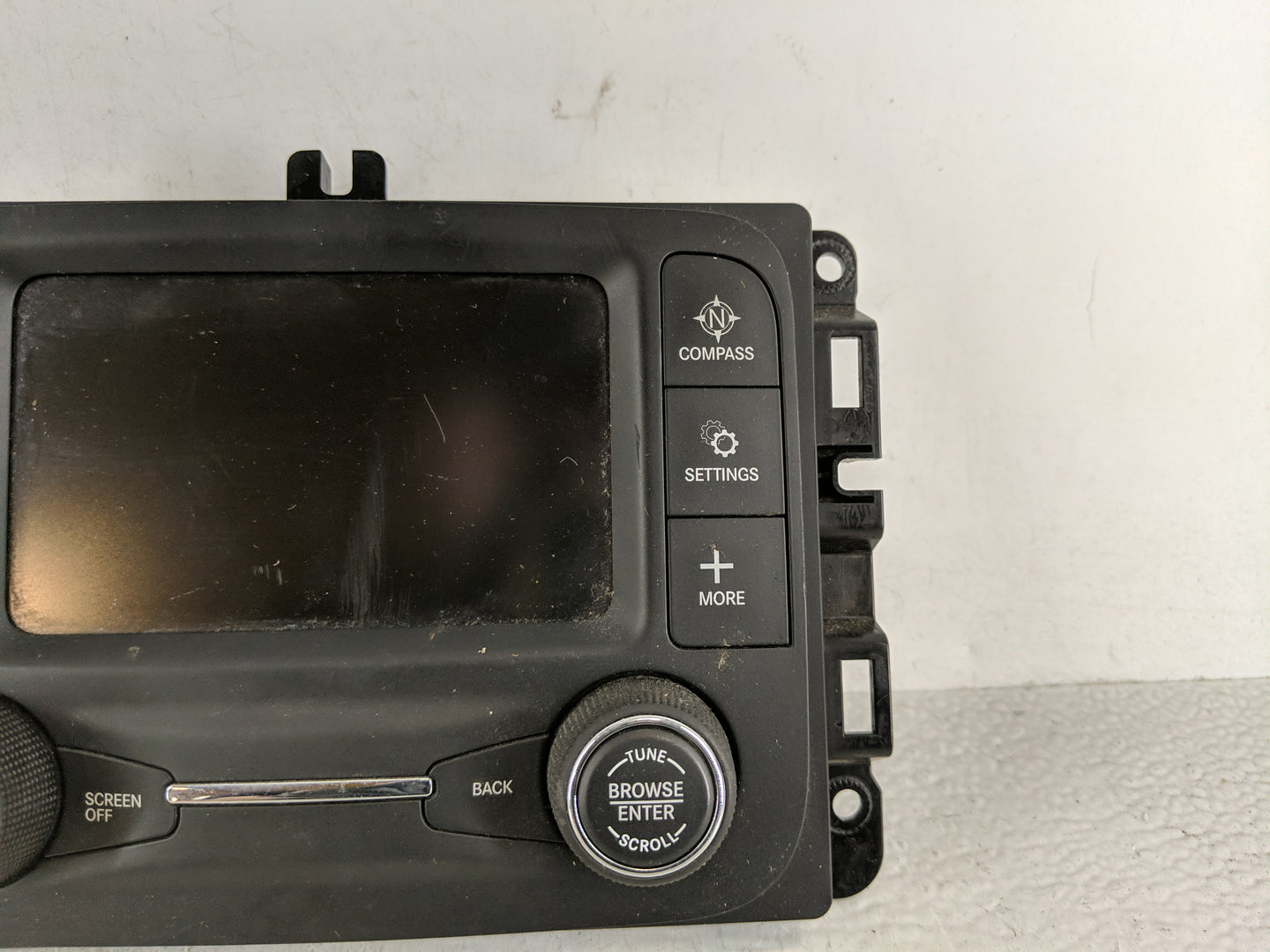 2017 Dodge Ram 1500 Radio AM FM Cd Player Receiver Replacement P/N:P68271367AC Fits OEM Used Auto Parts - Oemusedautoparts1.